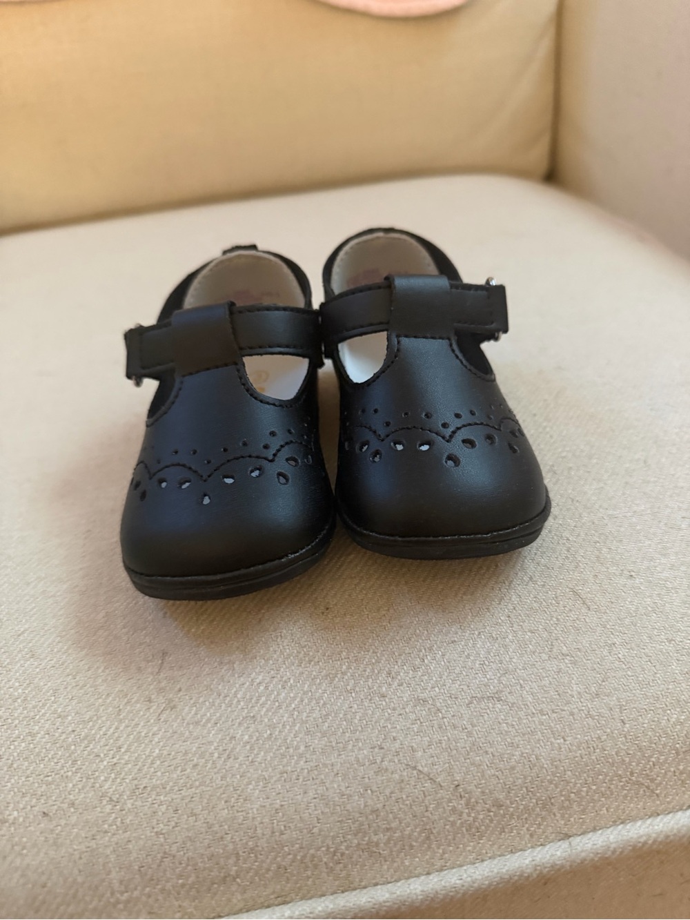 Angel Black Girls' Mary Jane Dress Shoes with Perforated Detail